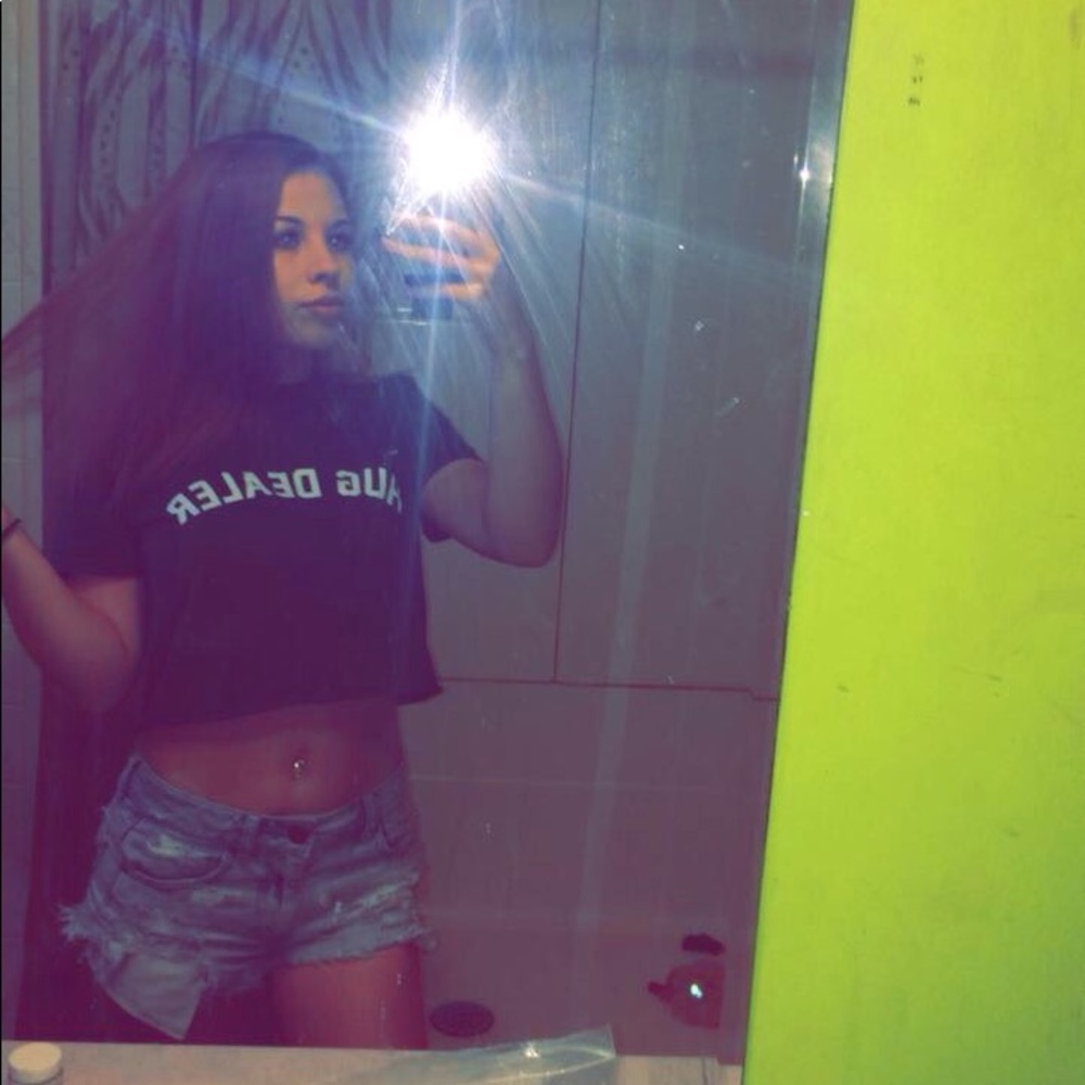 Meet your Posher, Alexis